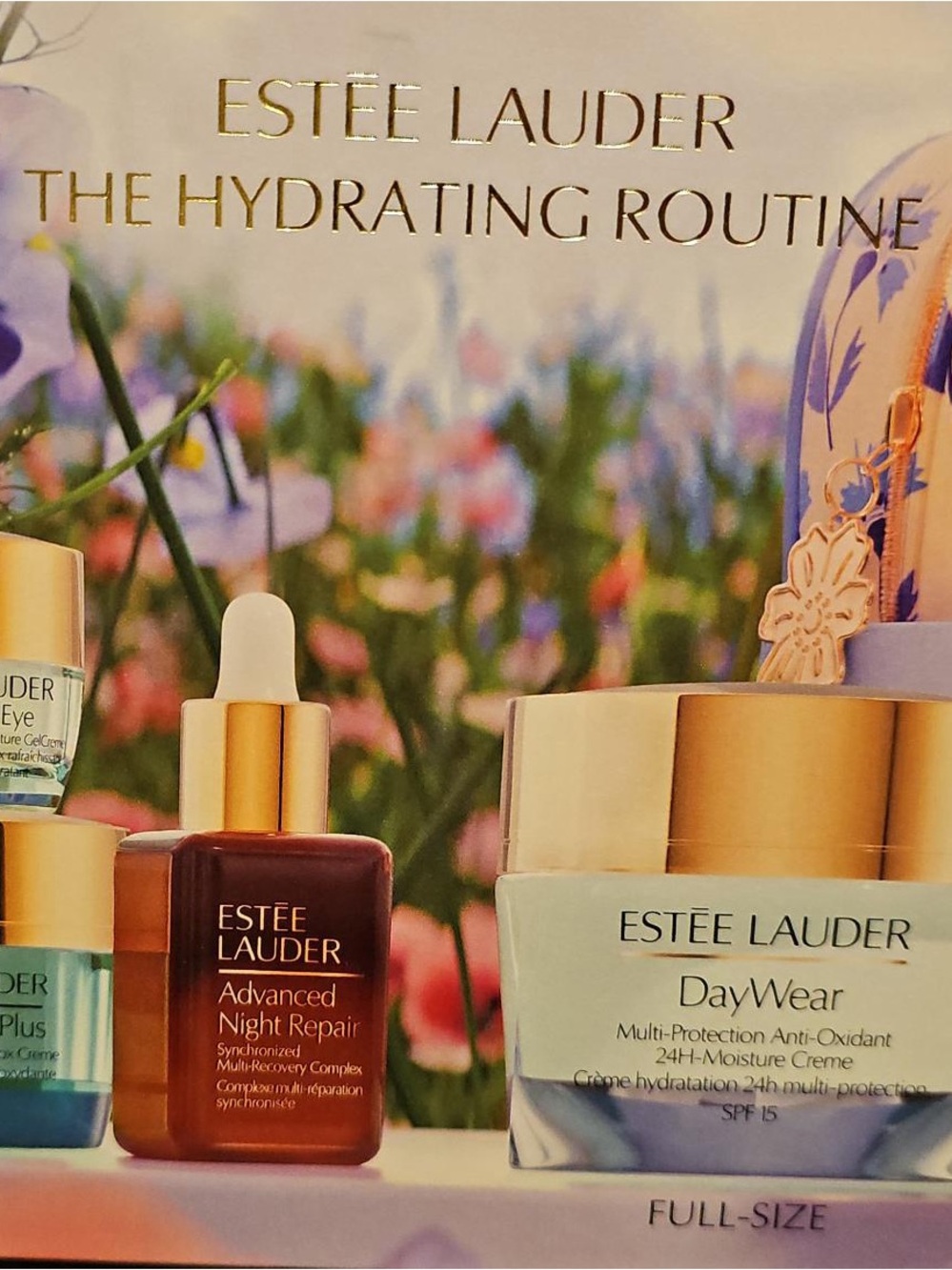 Estée Lauder The Hydrating Routine Skincare Set w/ Cosmetic Bag New in Box NIB - Picture 2 of 5